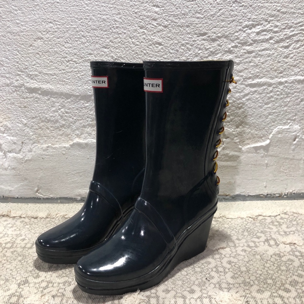 Navy Blue Hunter Wedge Rain Boots Sz 7